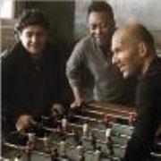 比赛热点讨论球吧